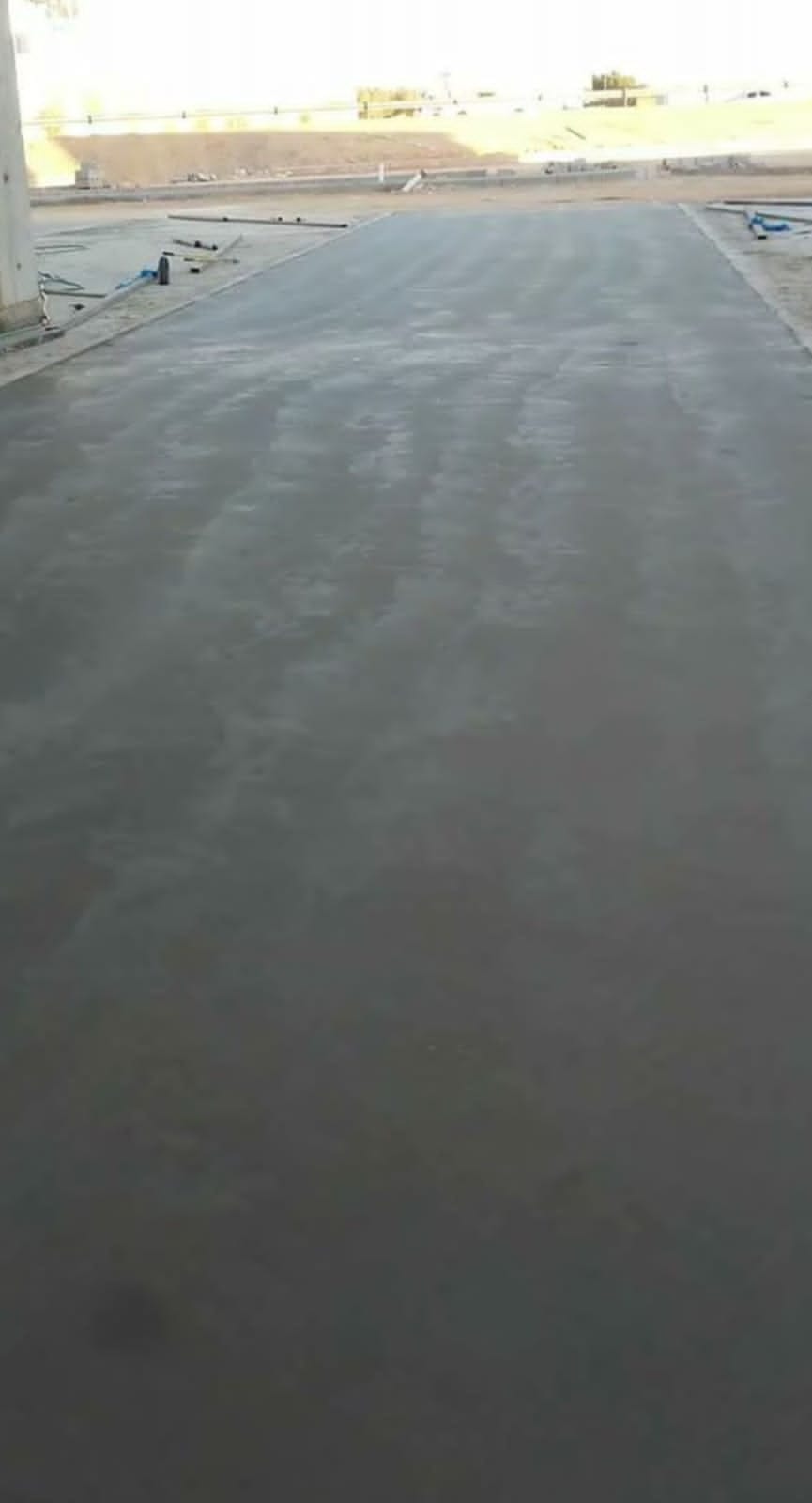 Concrete Fanishinge